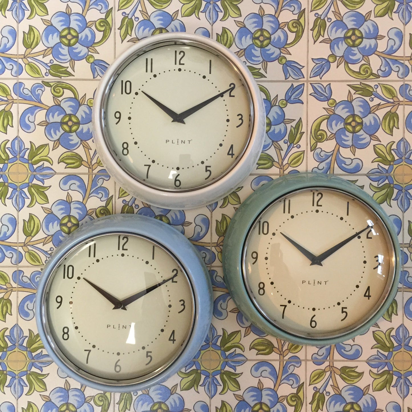 PLINT Retro Wall Clock