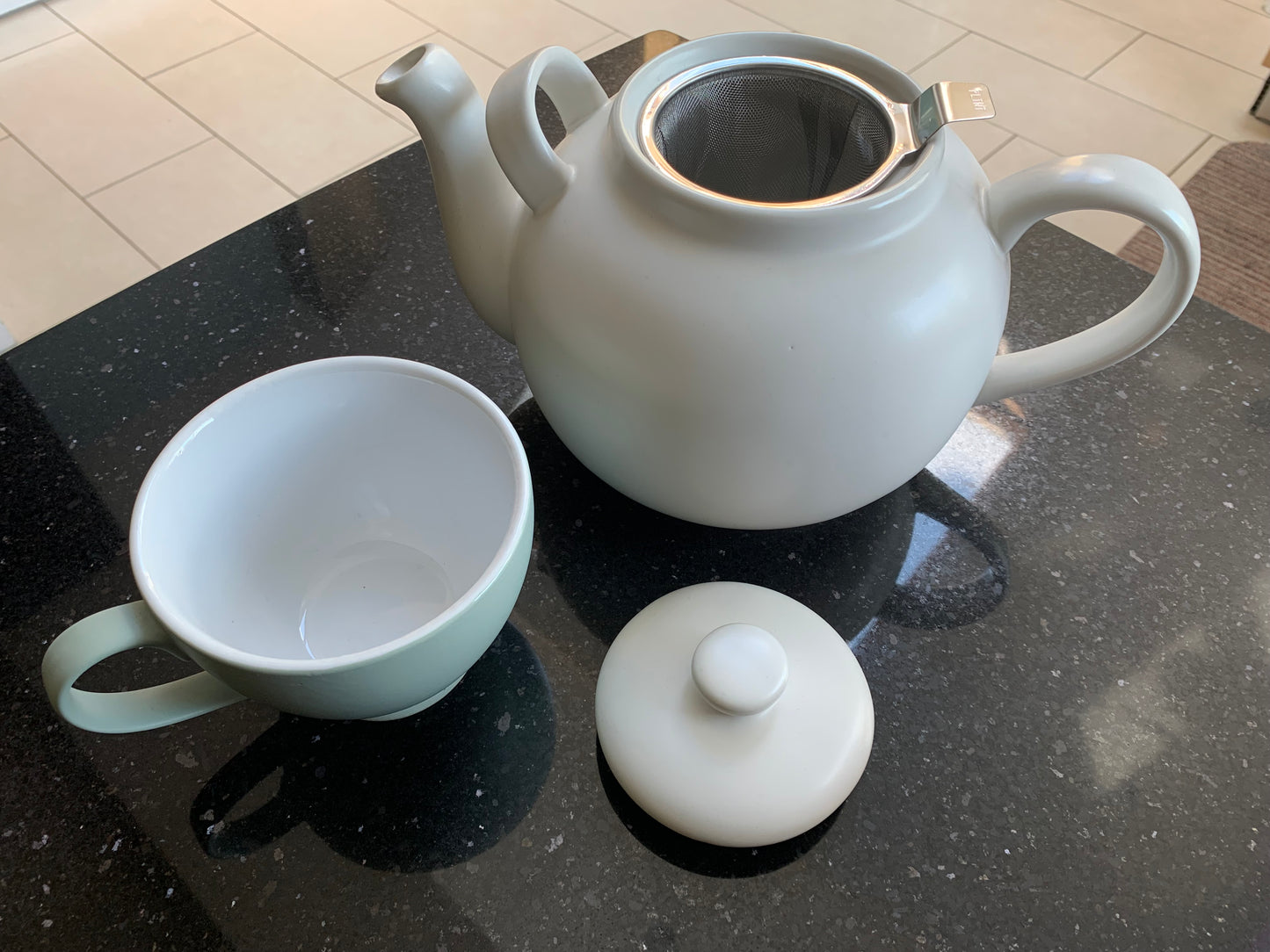 PLINT Stoneware Teapot 2.5L