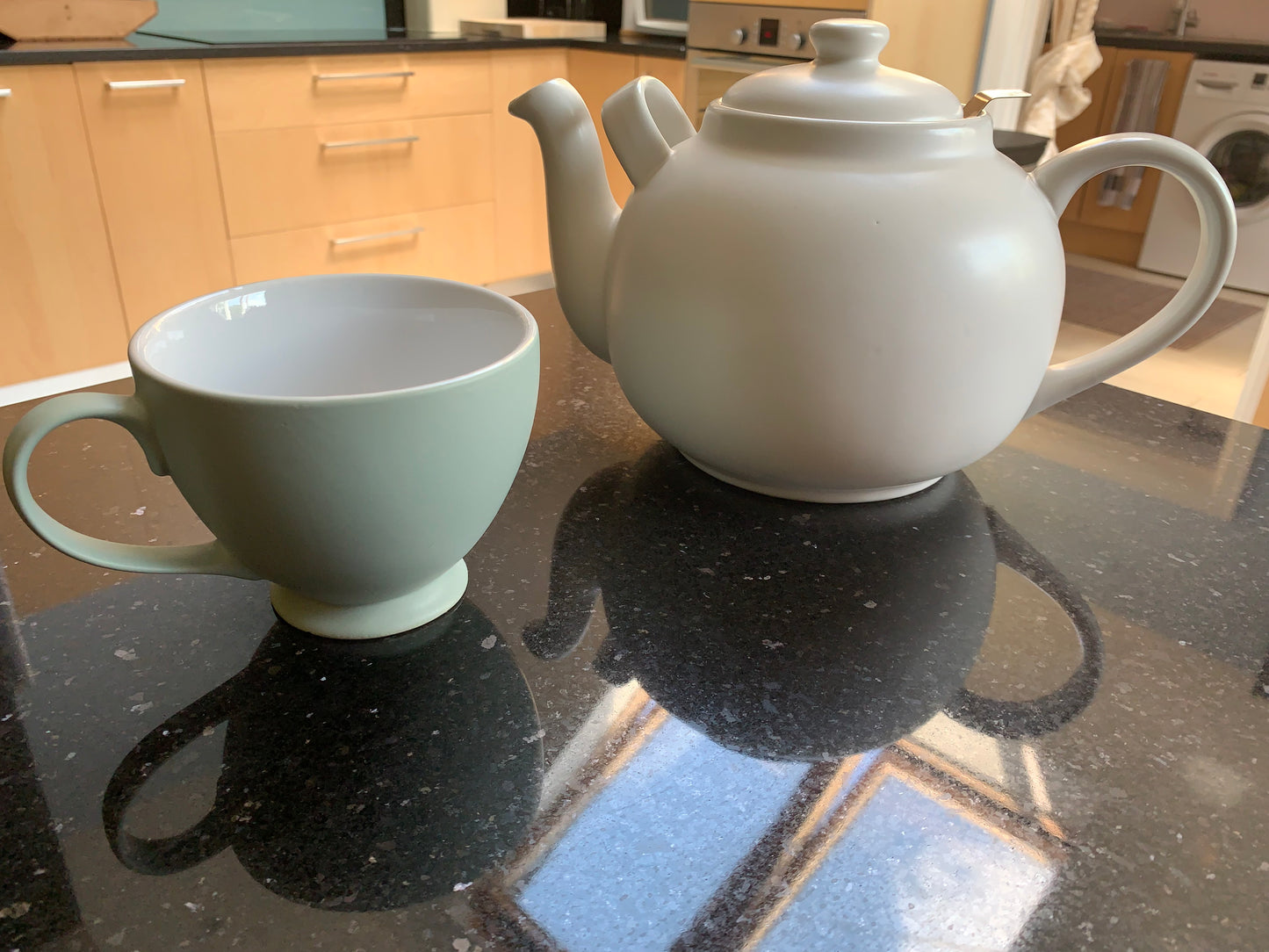 PLINT Stoneware Teapot 2.5L