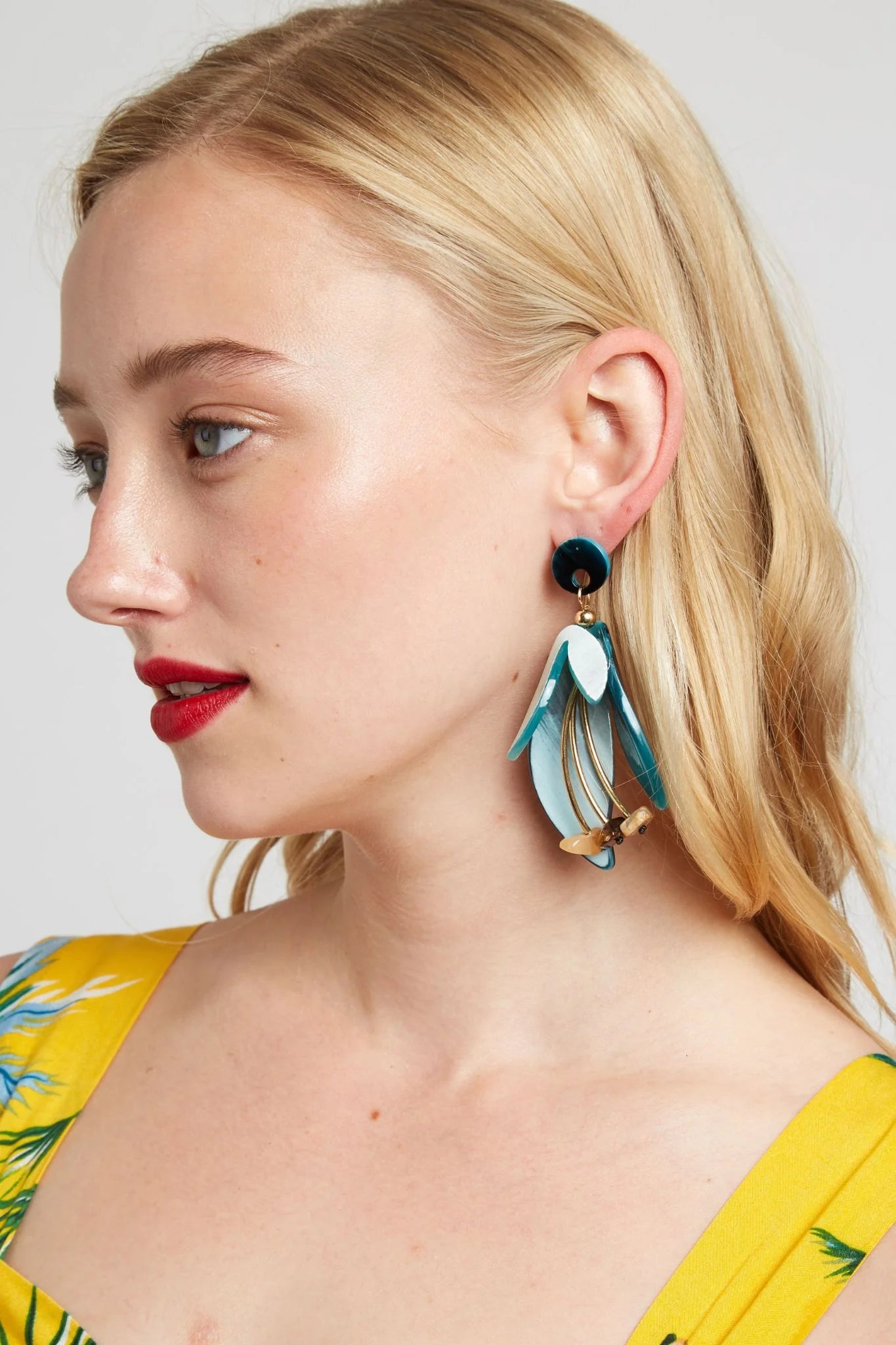 Louche Elisha Tortoise Shell Flower Earrings