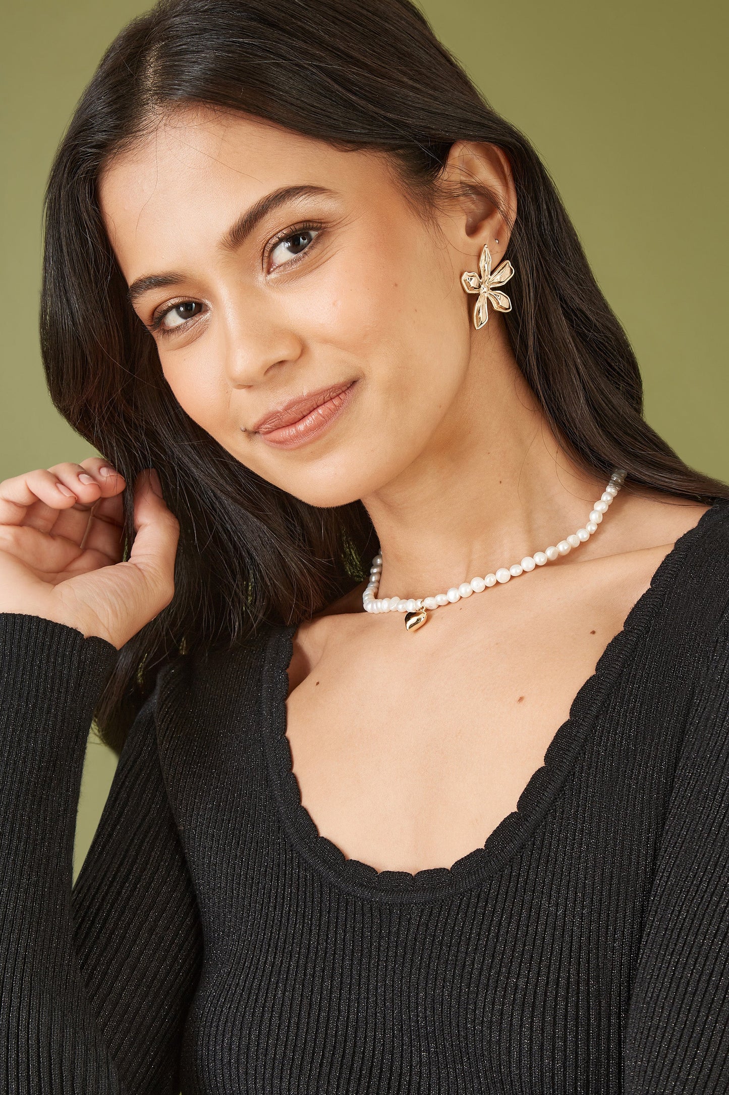 Yumi Black Metallic Knitted Ribbed Top