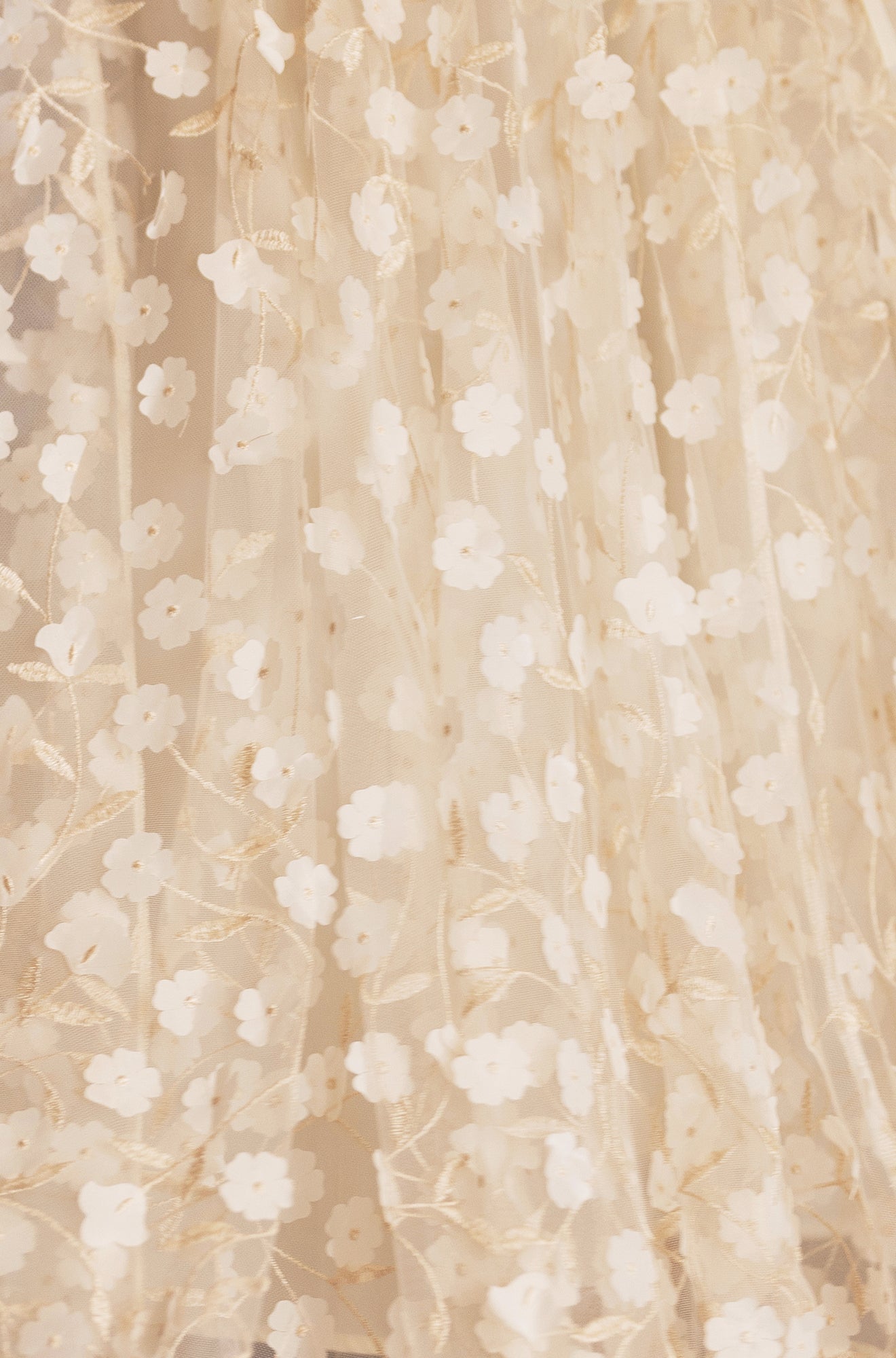 Yumi Ivory Mesh Floral Applique Midi Skirt