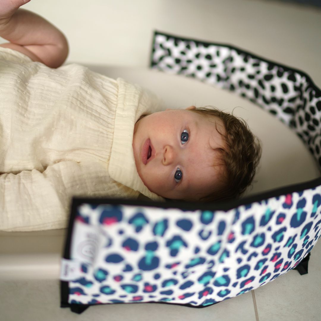 ANIMAL PRINT SENSORY STRIP - reversible - birth to 12 months