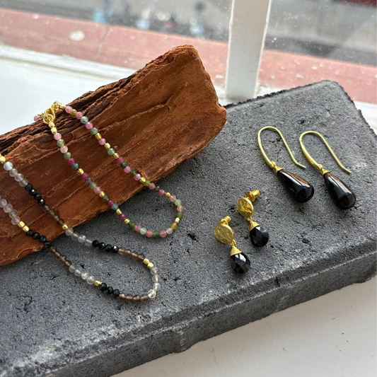 Hera Polished Stone Drop Earrings Black Onyx