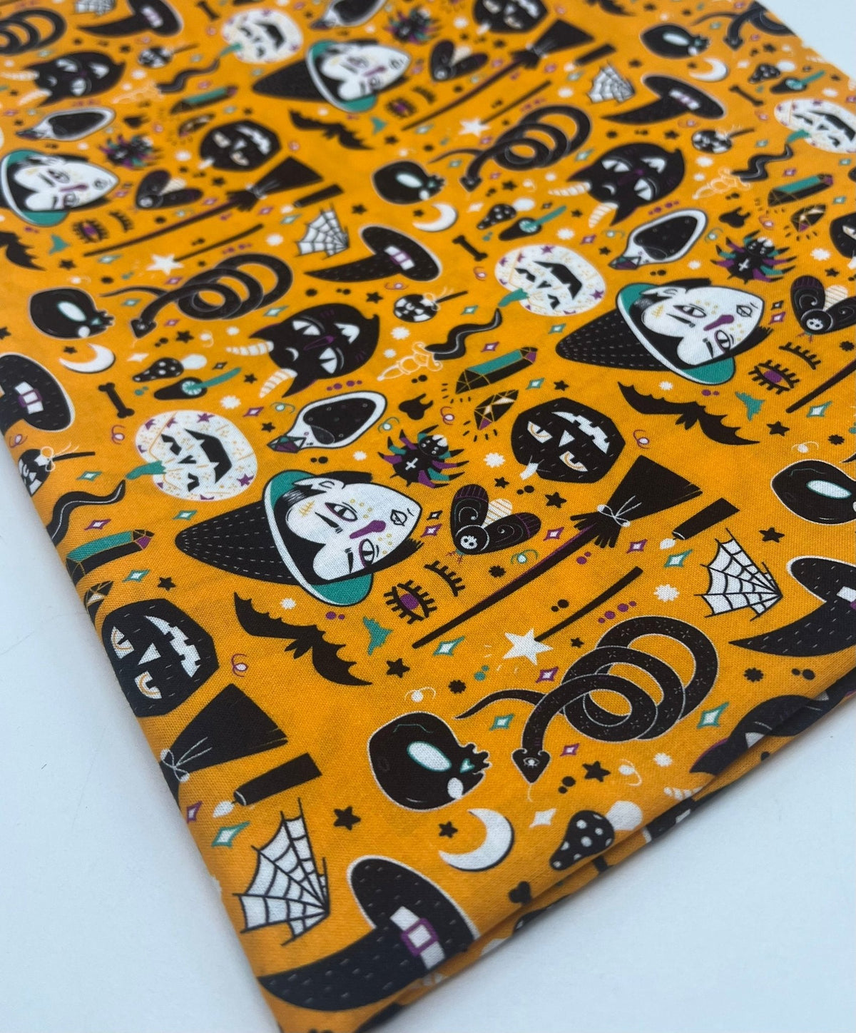 Cartoon Witchcraft Halloween Cotton 115 GSM 100% Cotton Fabric