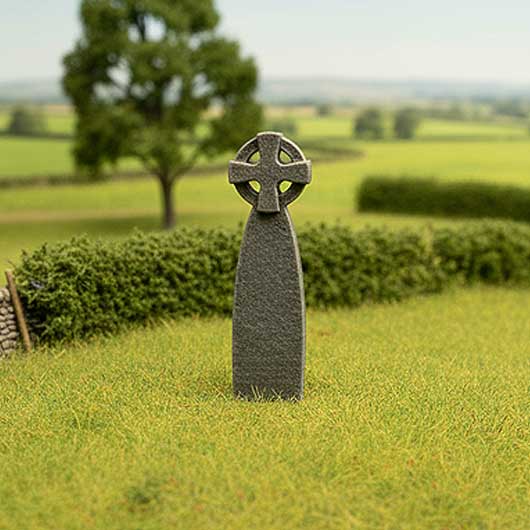 Ready to Paint Celtic Cross Monument (1 pack)
