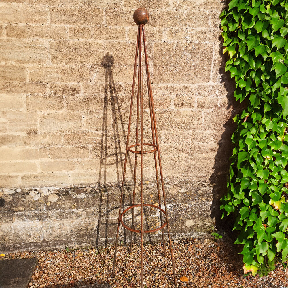 PoppyForge Chelsea 5Ft Hampton Obelisk