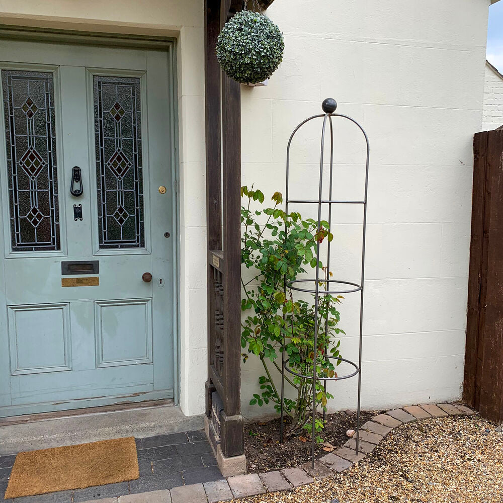PoppyForge Chelsea 6Ft Round Top Obelisk
