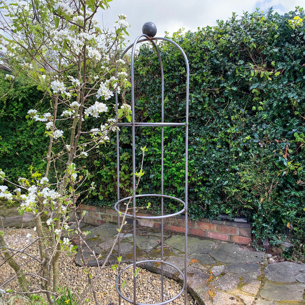 PoppyForge Chelsea 6Ft Round Top Obelisk