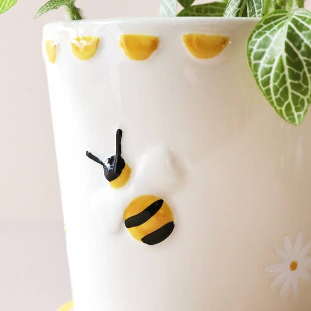 Lisa Angel Small Bee Ceramic Planter and Tray, H11cm