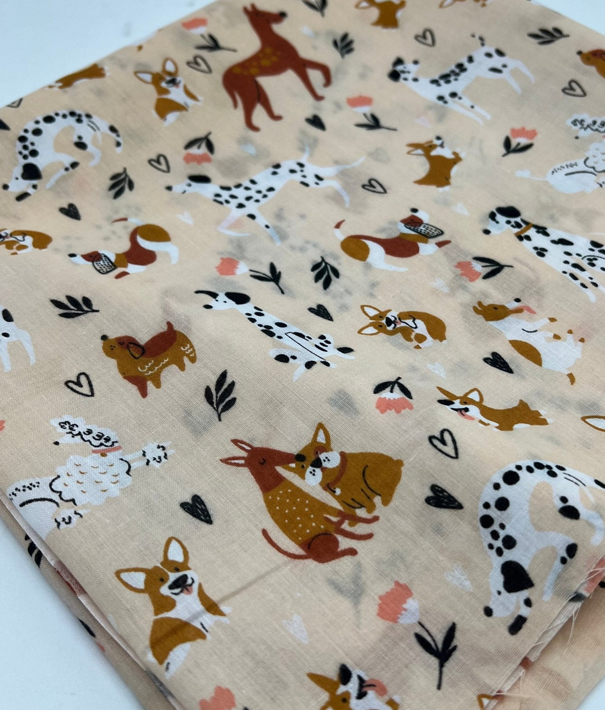 Dogs Daisies Printed Polycotton 90 GSM 80/20 44 Inch Non Stretch