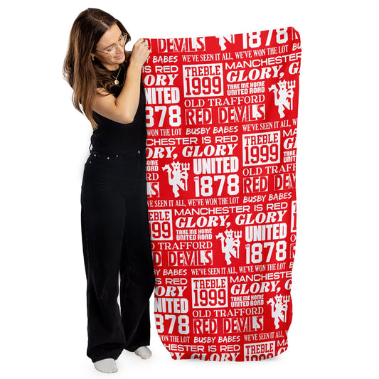 Manchester Red - Word Montage - Beach Towel - Microfibre Retro Beach Towel - 150cm x 75cm