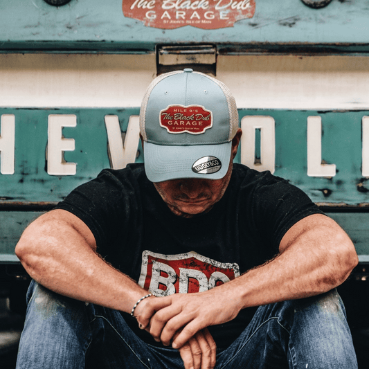 Black Dub Garage Trucker Hat - Peppermint