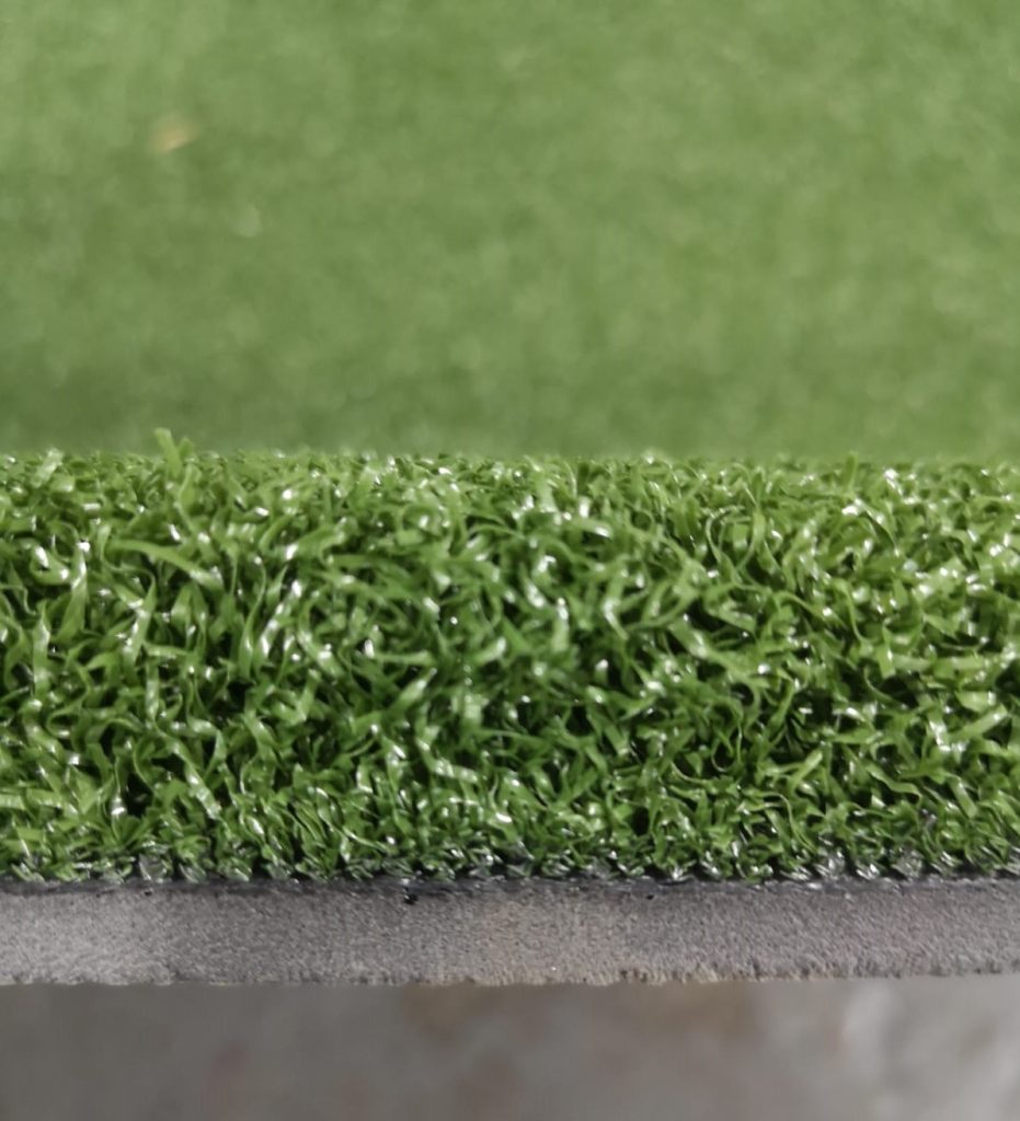 The County Golf Hitting Mat