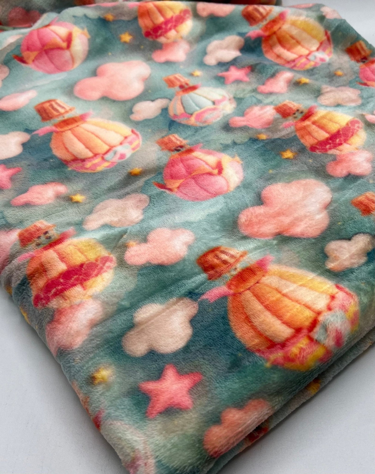 Hot Air Balloons Cuddle Fleece Fabric Blanket Loungewear