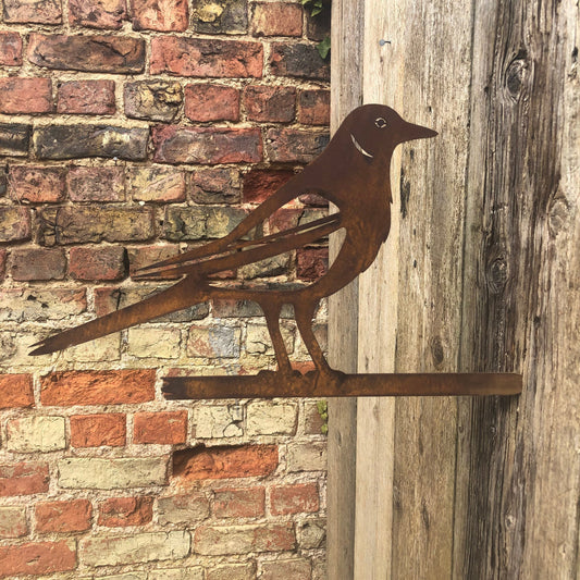 Rusty Metal Magpie Garden Decoration