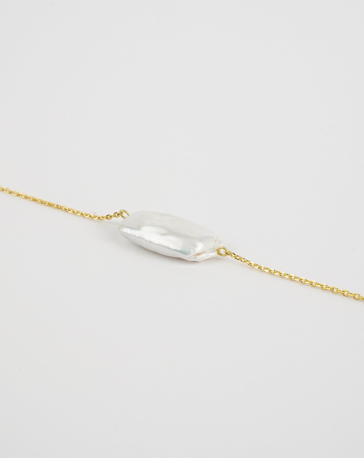 Rectangle Pearl Bracelet