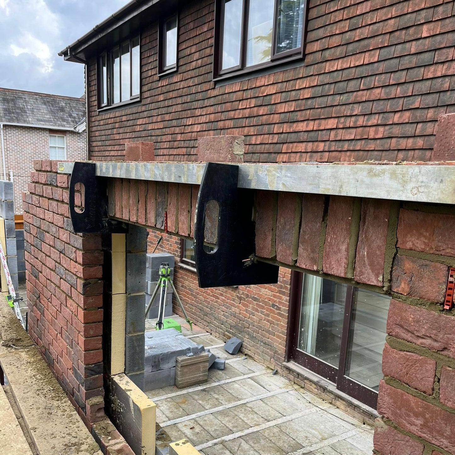 Rhinobuild Lintel Profile Supports / Soldier Brackets (Pair)