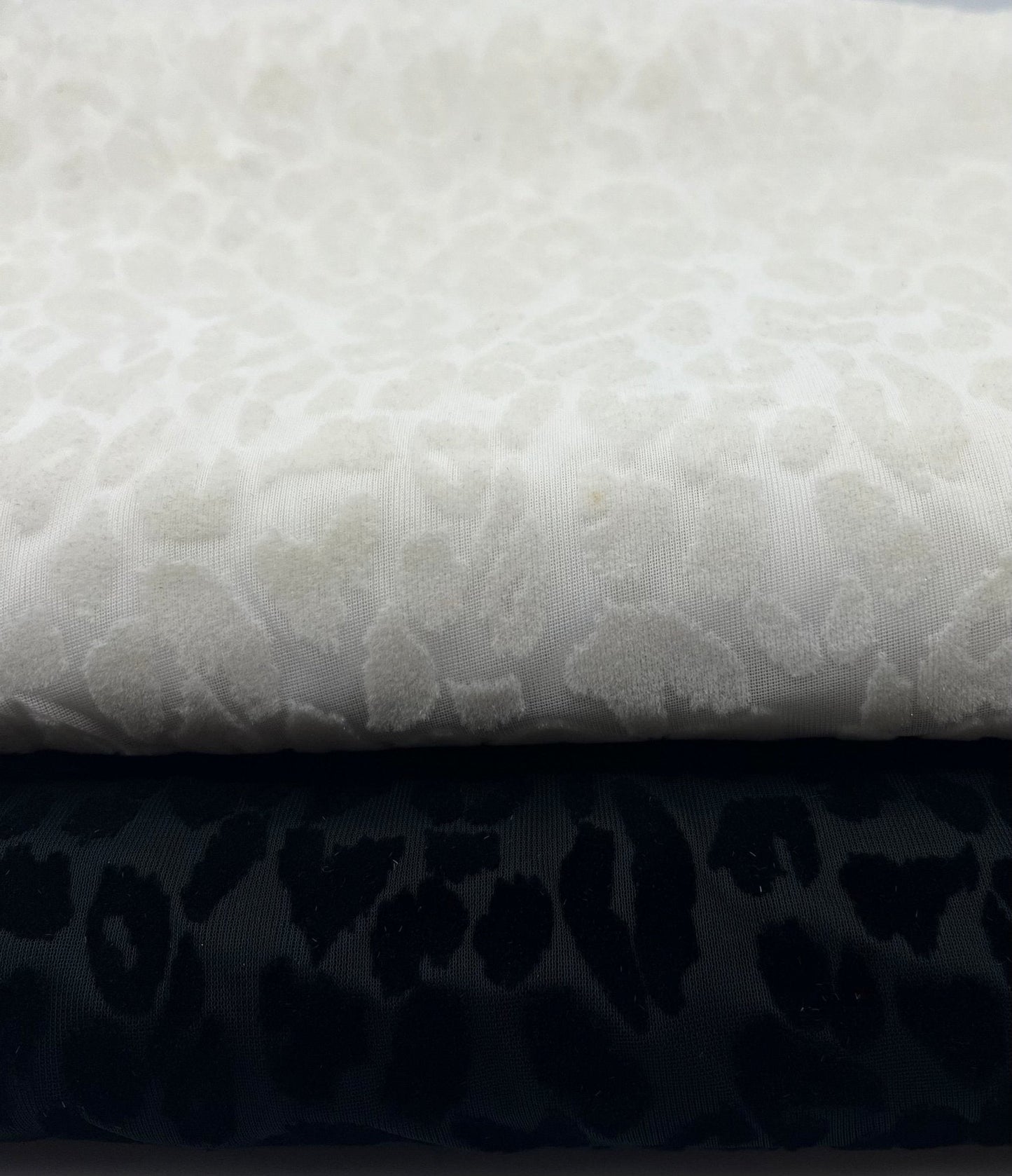 Ivory Cream Animal Embossed Mesh Fabric 2 Way Stretch