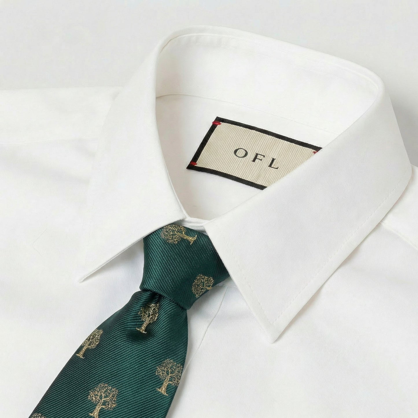 Tree Tie Green & Gold