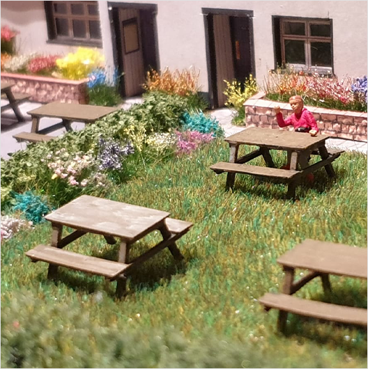 Ready to Paint Picnic Bench (6 pack)