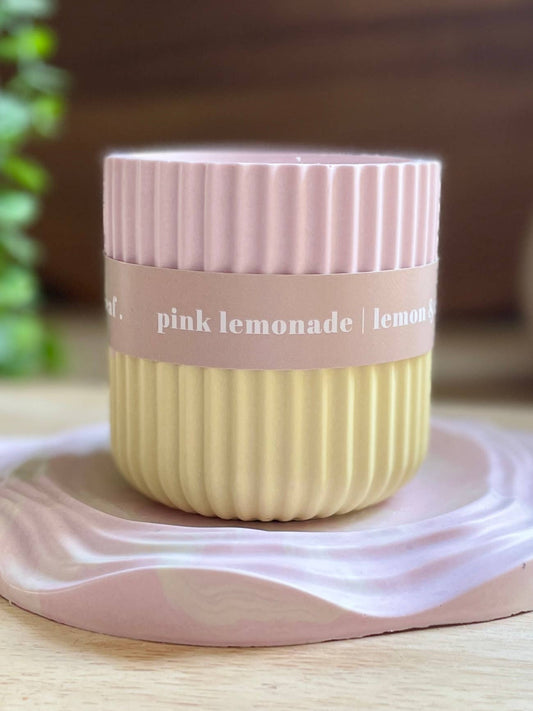 Pink Lemonade Soy Candle – Pastel-Inspired Sweet Home Fragrance