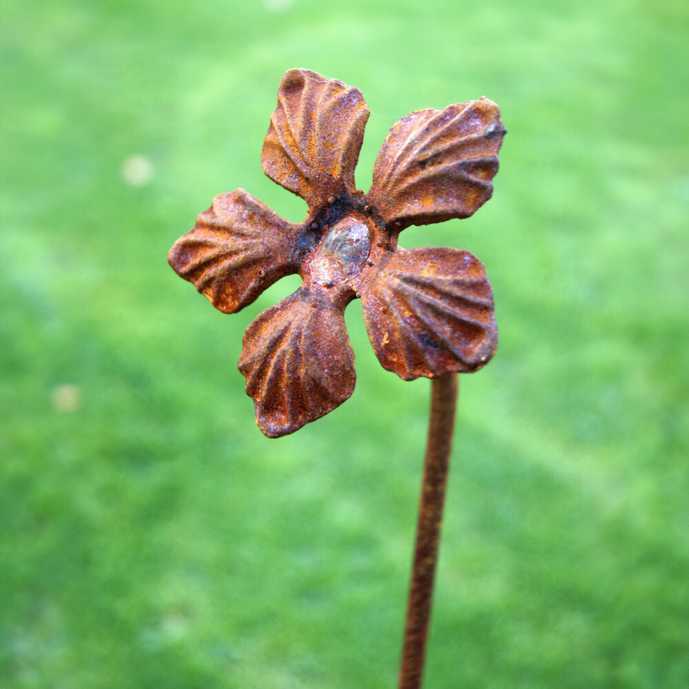 PoppyForge Lilly Feature Plant Pins (pack of 3)