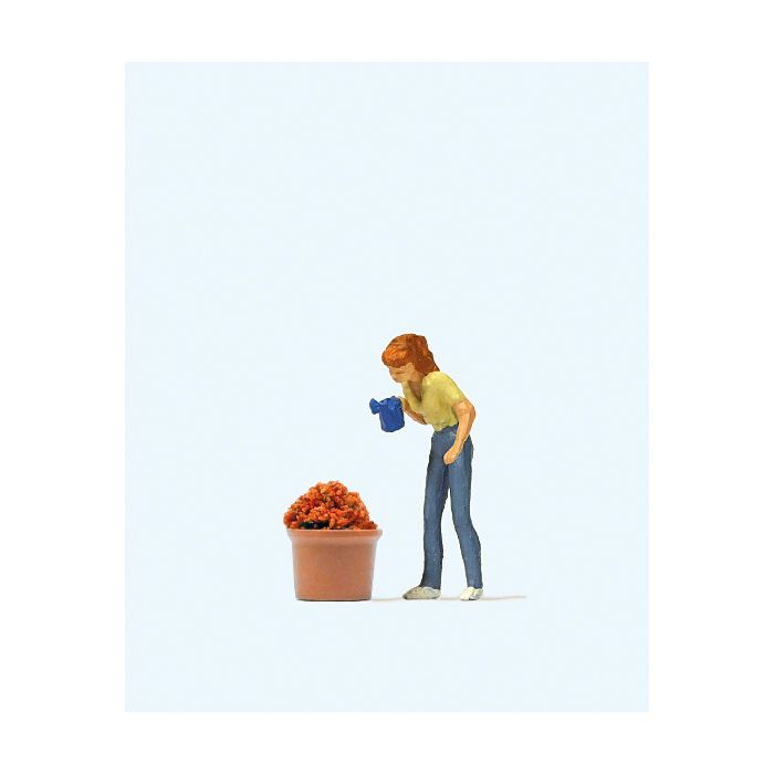 Watering Flowers Terrarium Figures 28103