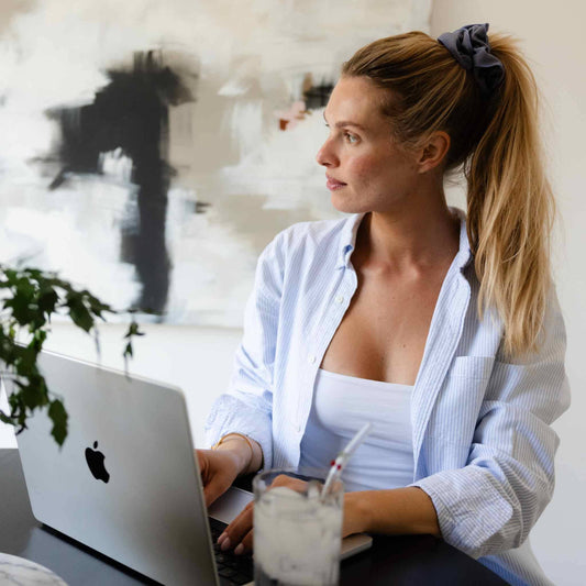 Ruched Organic Satin Scrunchie – Plastic-Free Hair Accessory