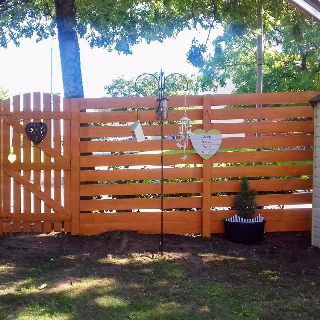 PoppyForge 4-Way Bird Crook - front house