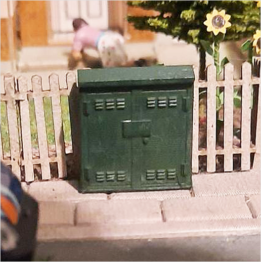 OO Scale Ready to Paint Virgin Media Fibre Cabinet - Wide (6 pack)