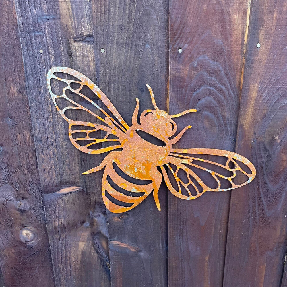 PoppyForge 3D Folded Wings Bee