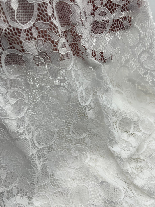 Off White Flower Scalloped Edge Floral Lace Fabric Stretch