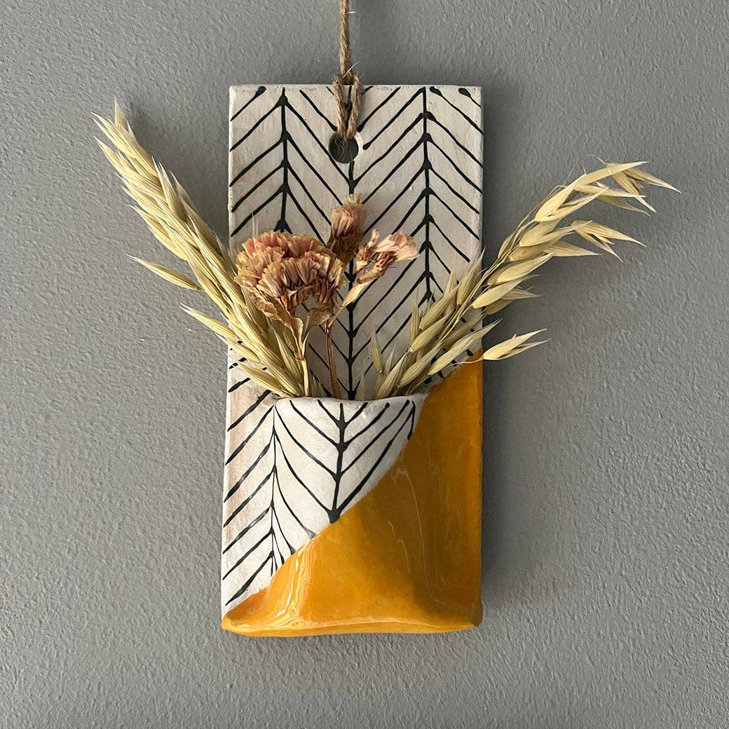 Mustard Herringbone Ceramic Hanging Vase