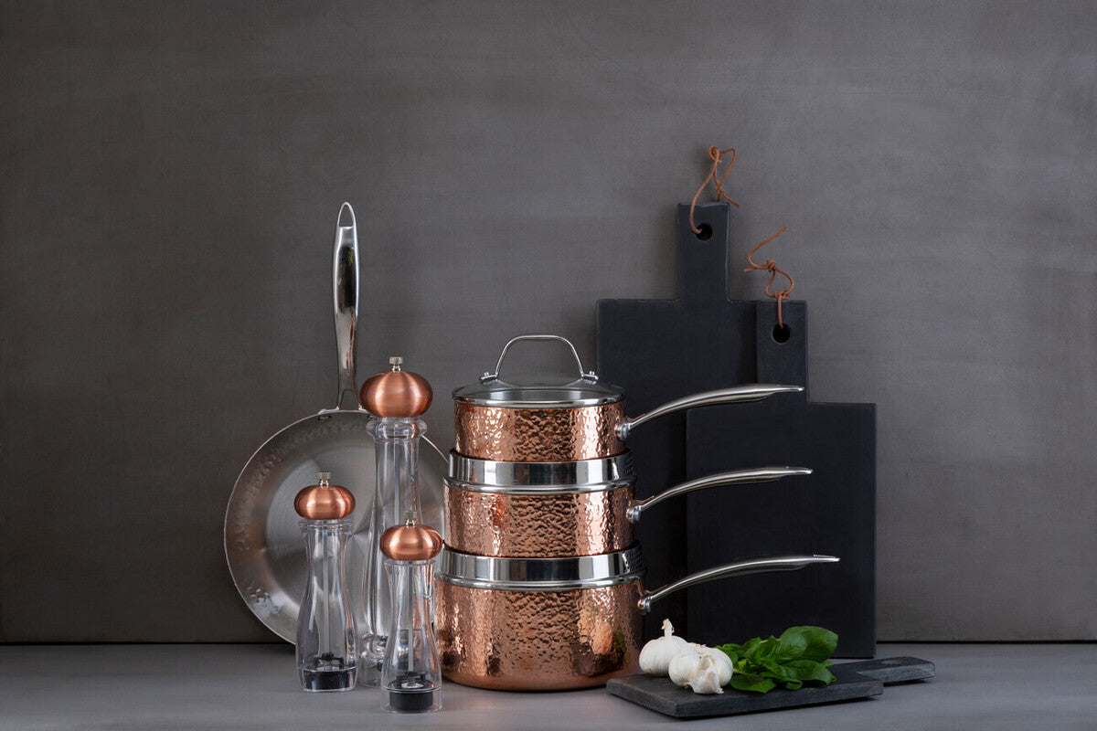 Medium 18 Cm Hammered Copper Finish Saucepan with Lid | Minerva