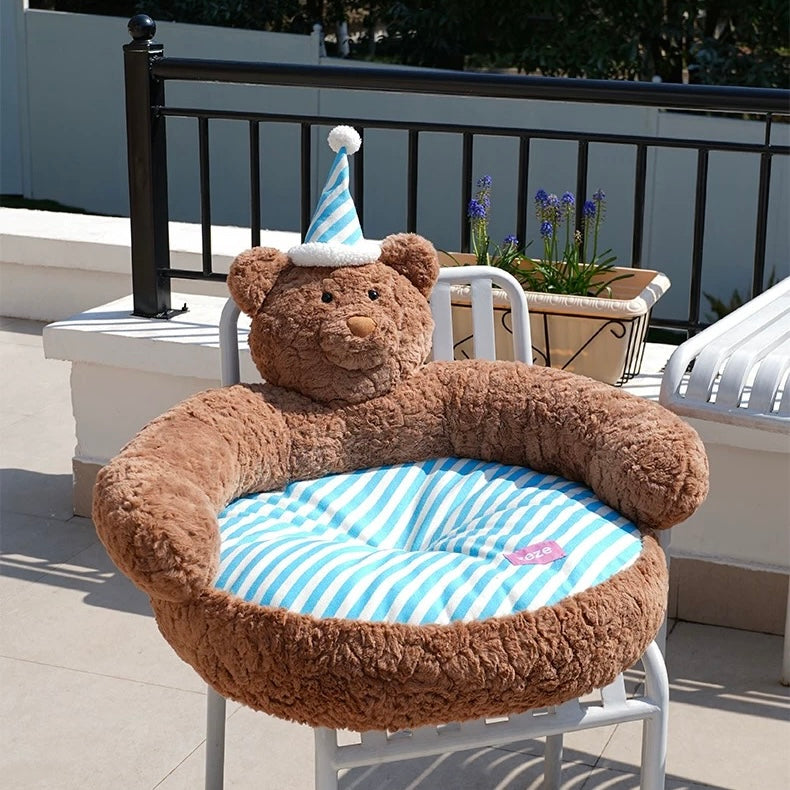 zeze Sleepy Nick Bear Pet Sofa — Plush Bear Bed with Striped Cushion