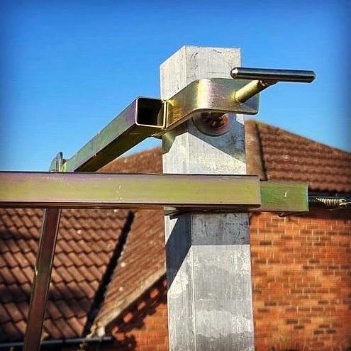Rhinobuild Adjustable Profile Outrigger / Stabiliser (2 legs)