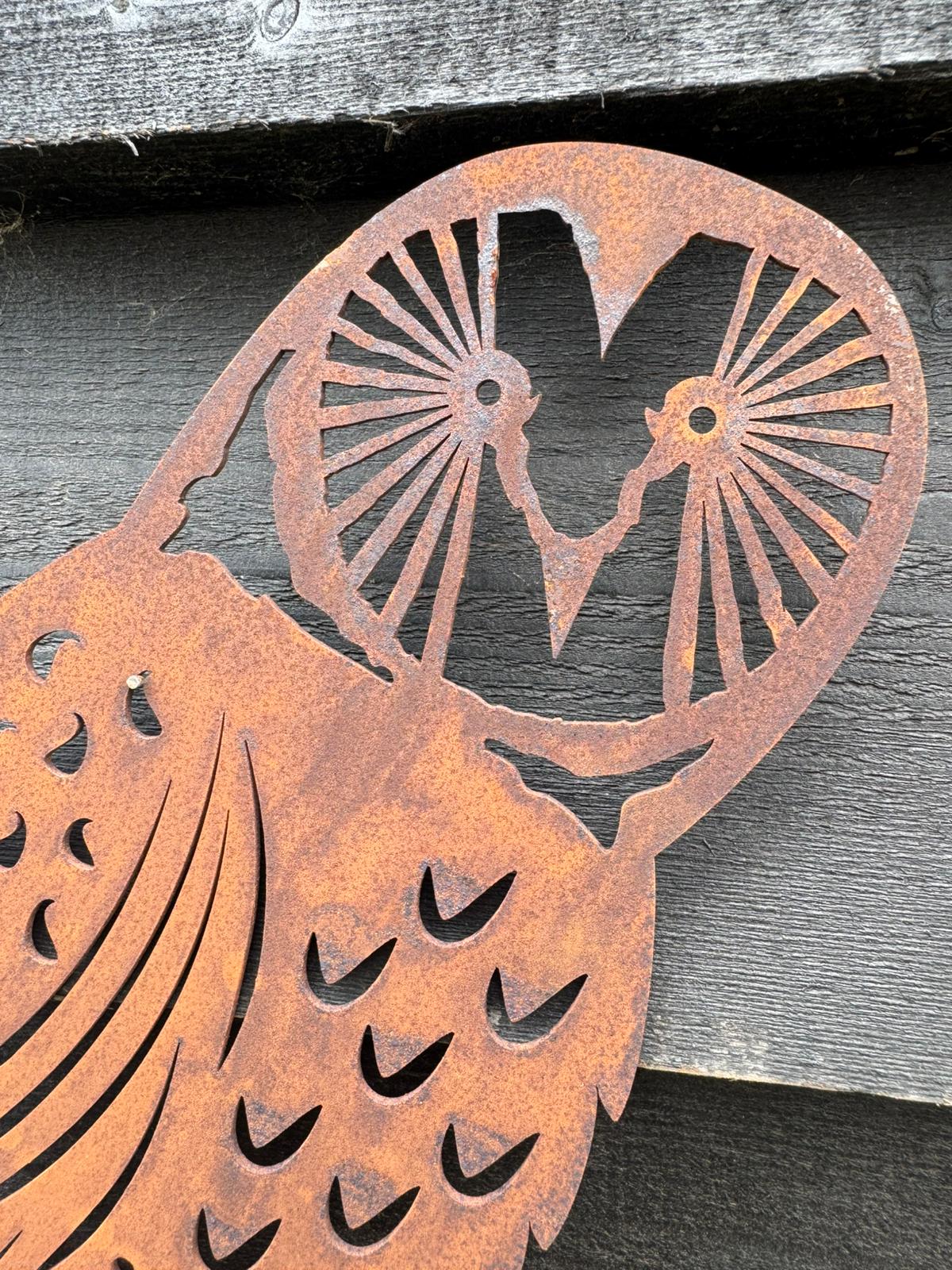 Rusty Metal Owl Garden Decoration
