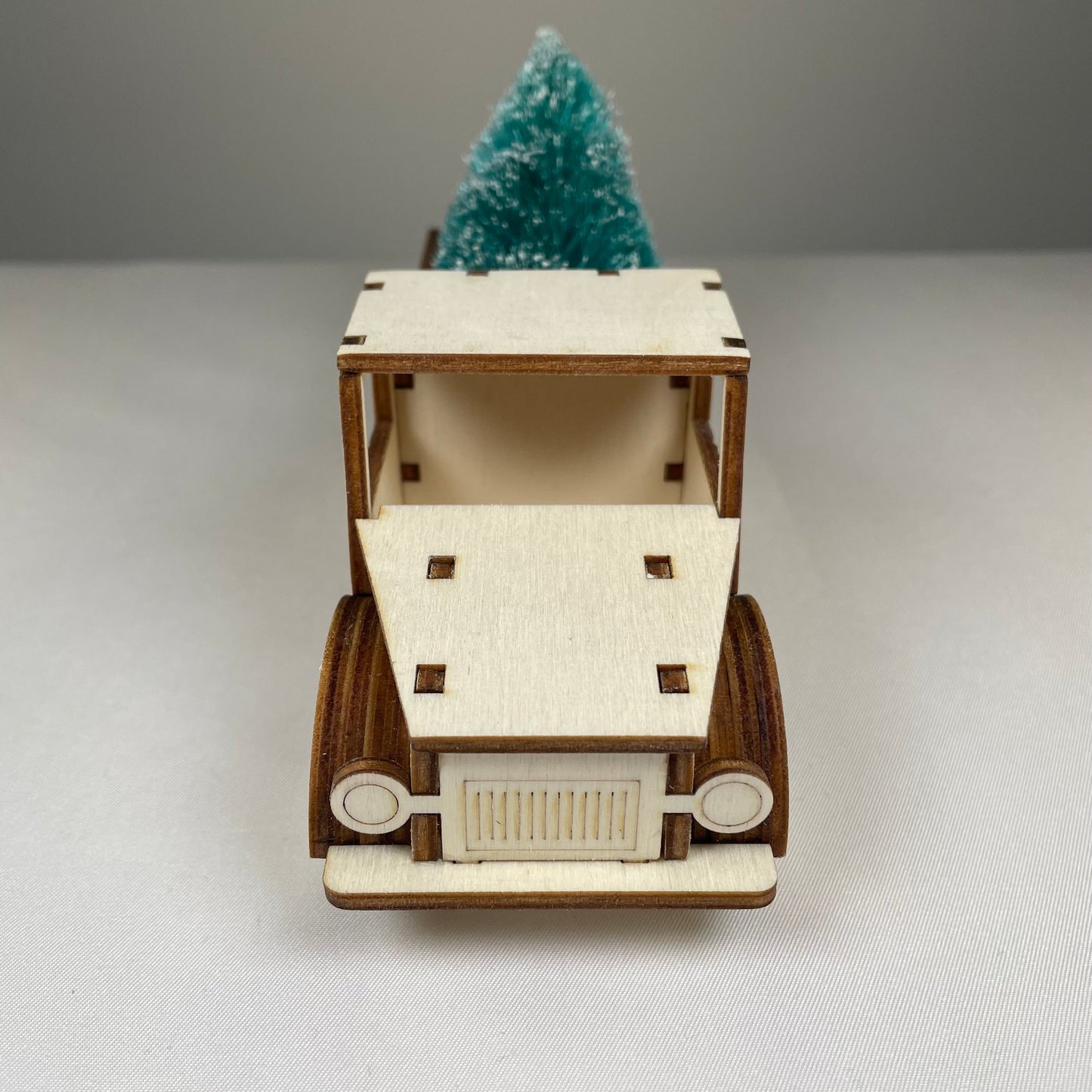 Truck with Christmas Tree - Flatpack Model Kit by Curious Rabbit ®