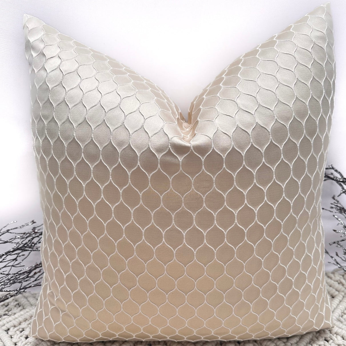 The Couture Cushion - The Champagne Amiri - Style No. 200