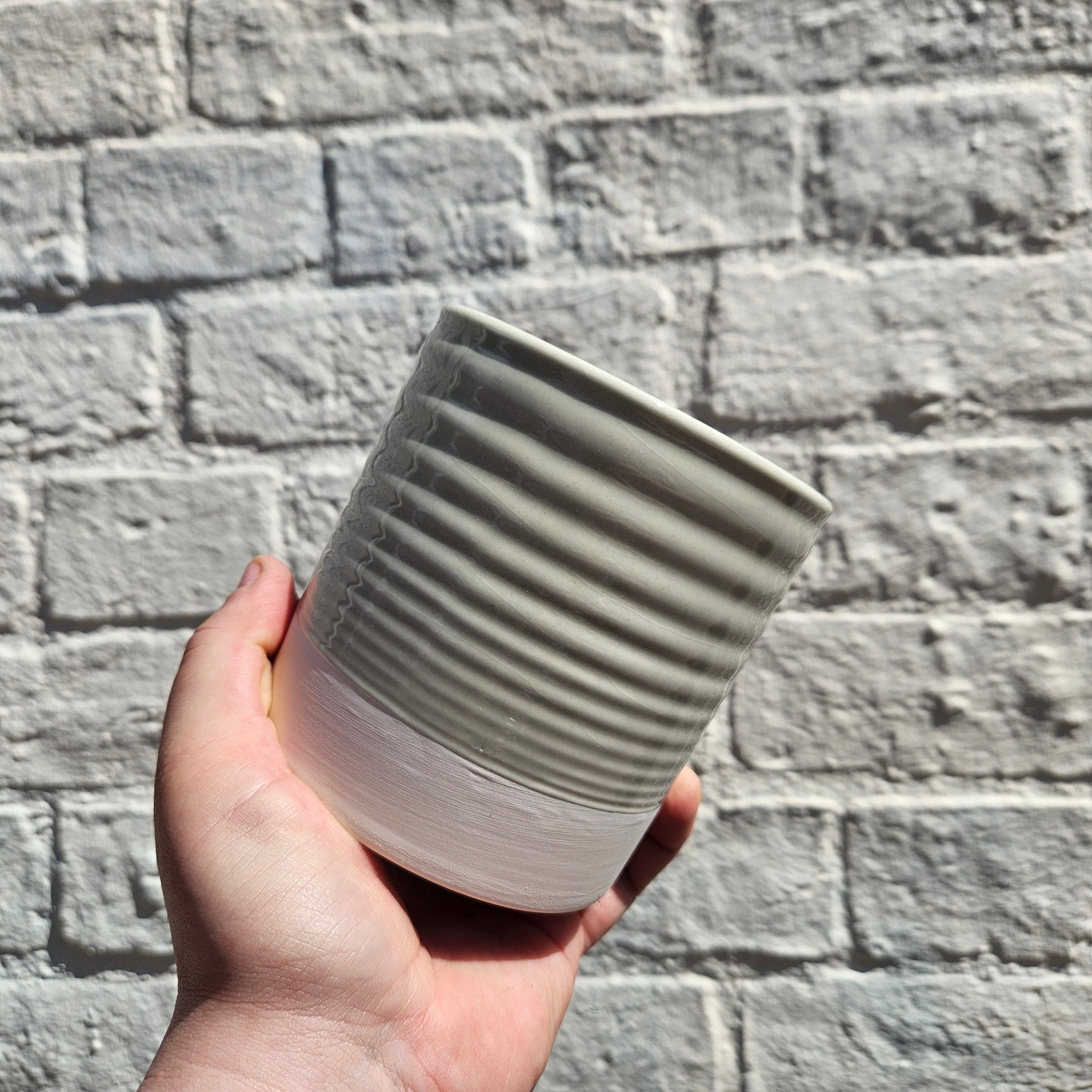 Medium ceramic pot to house nursery pot 9cm or below