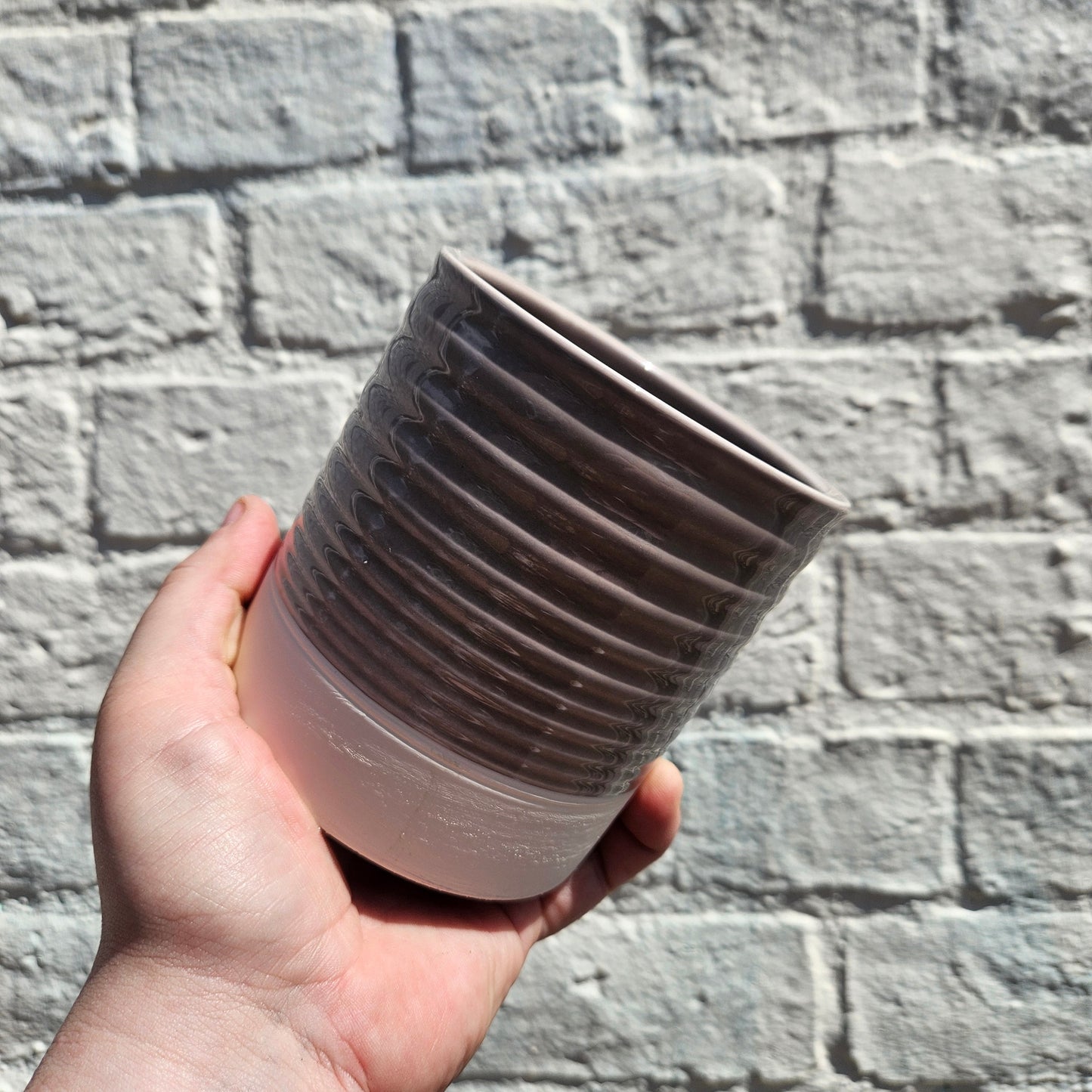 Ceramic pot to house nursery pot 10cm or below