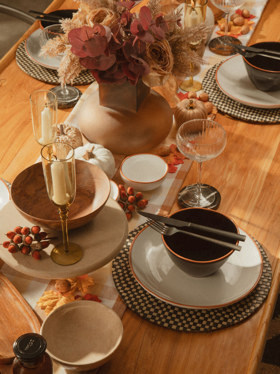 Champagne Marble Cake Stand | Himaya