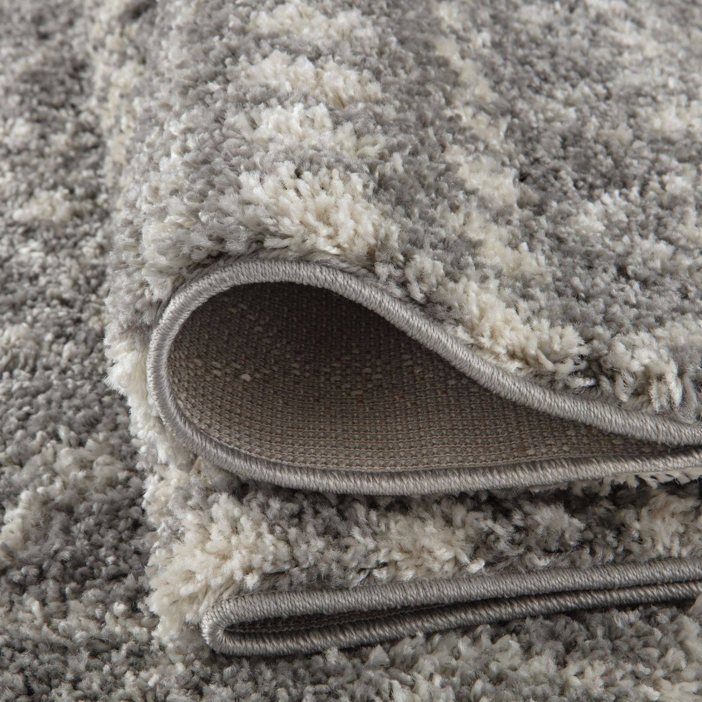 Moroccan Grey Shaggy Rug | 1010