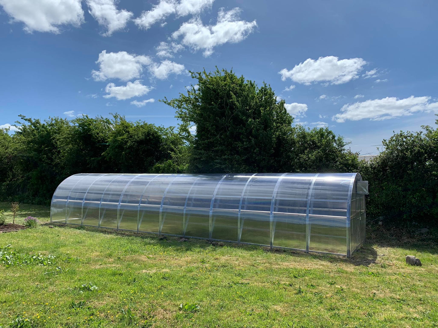 DOME 36M² (3M X 12M; 9.8FT X 39.4FT)