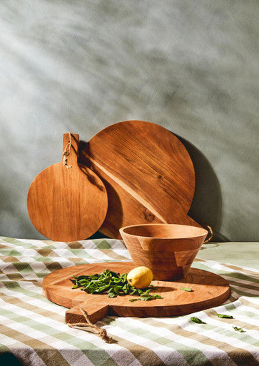 Socorro Acacia Wood Large Round Chopping And Serving Board Natural Finish