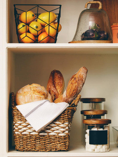 Tromso Glass Storage Jar with Acacia Lid and Chalkboard 750 ml