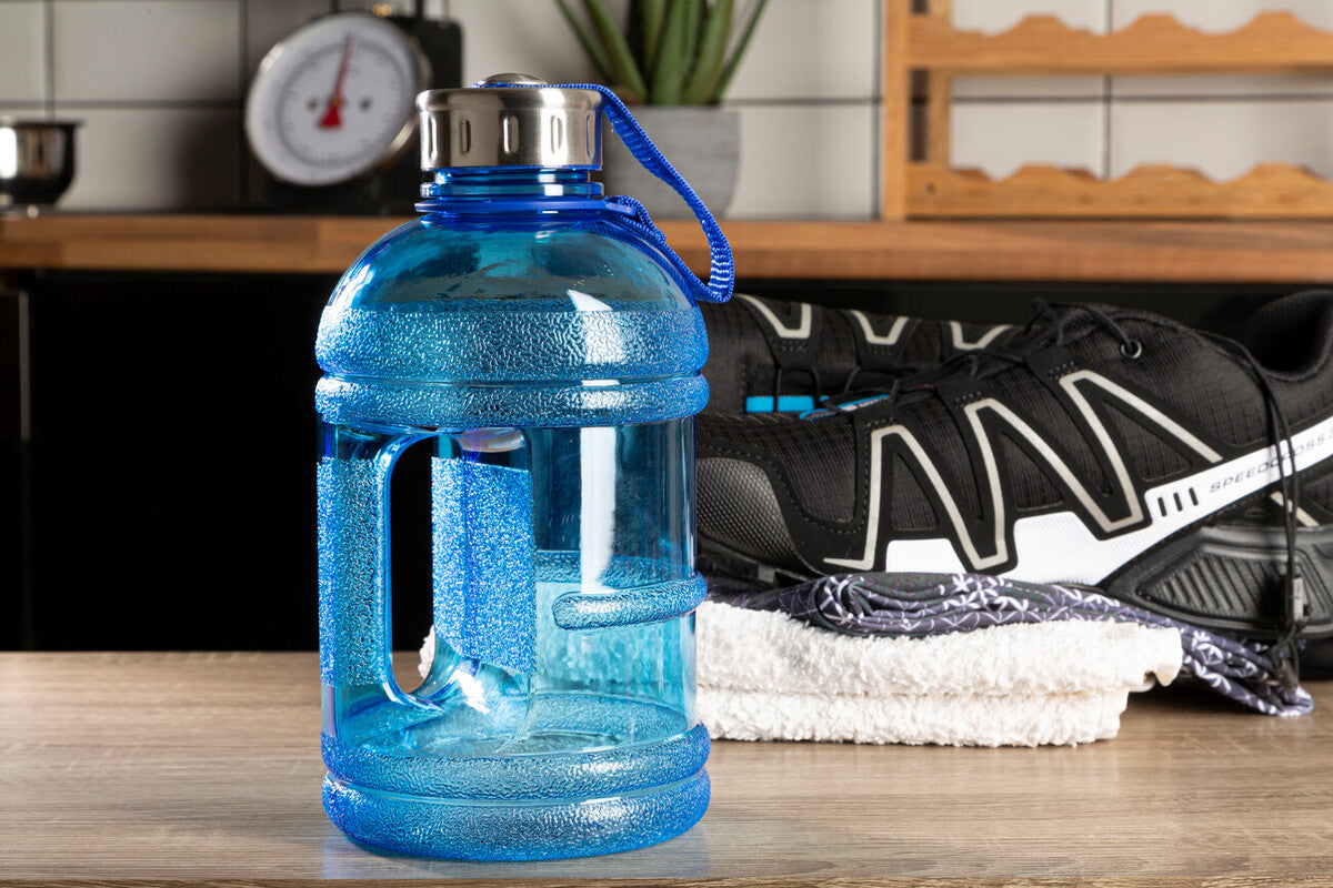 Olly Blue 1500ml Sports Drinking Bottle.