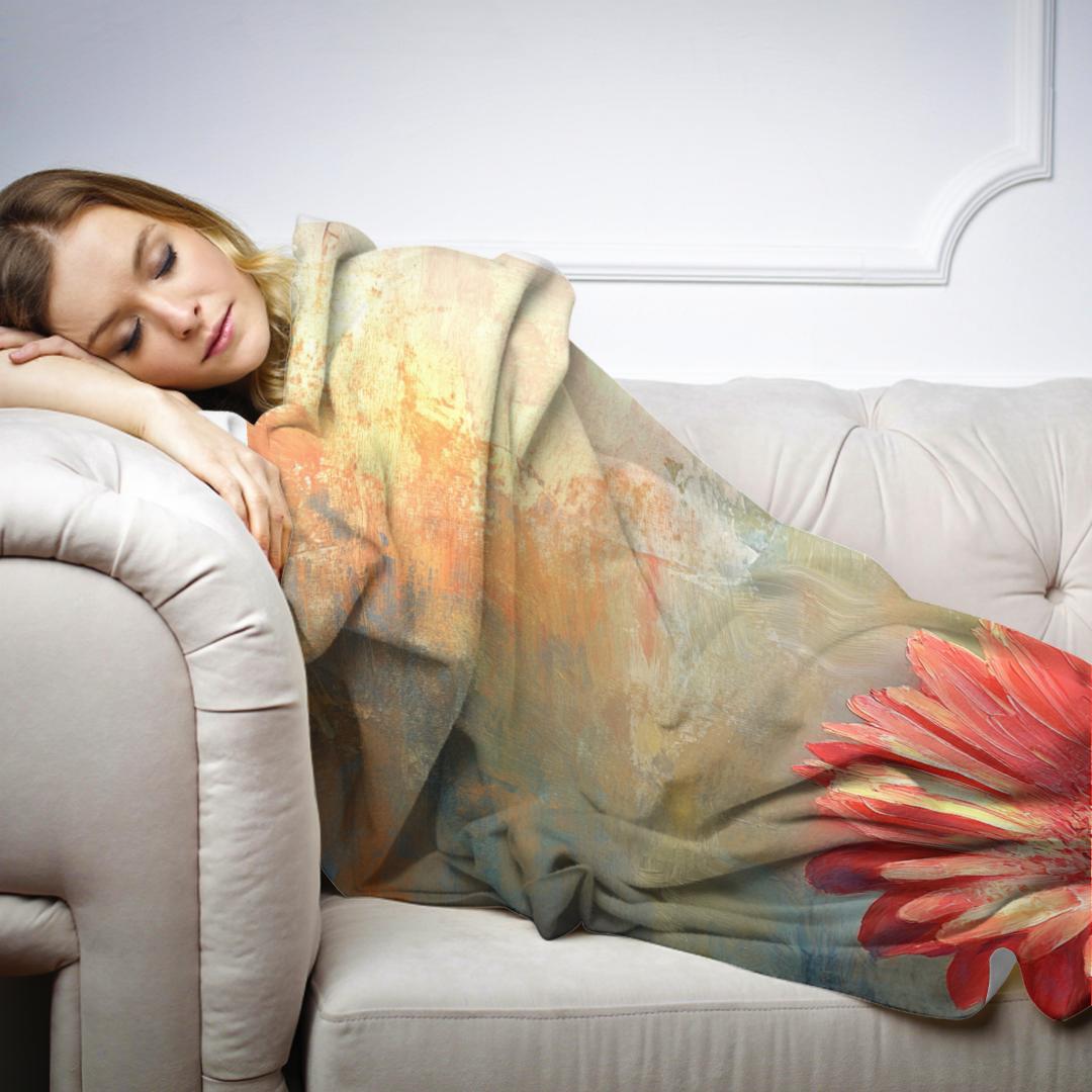 Gerbera in Light Blanket