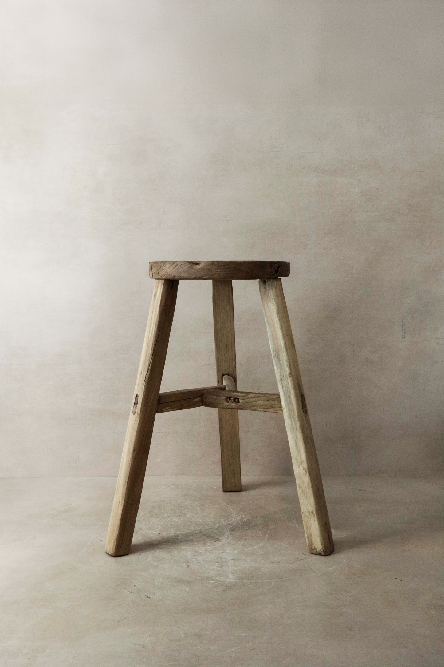 Vintage Rustic Elm Wood Stool - Round - No 8